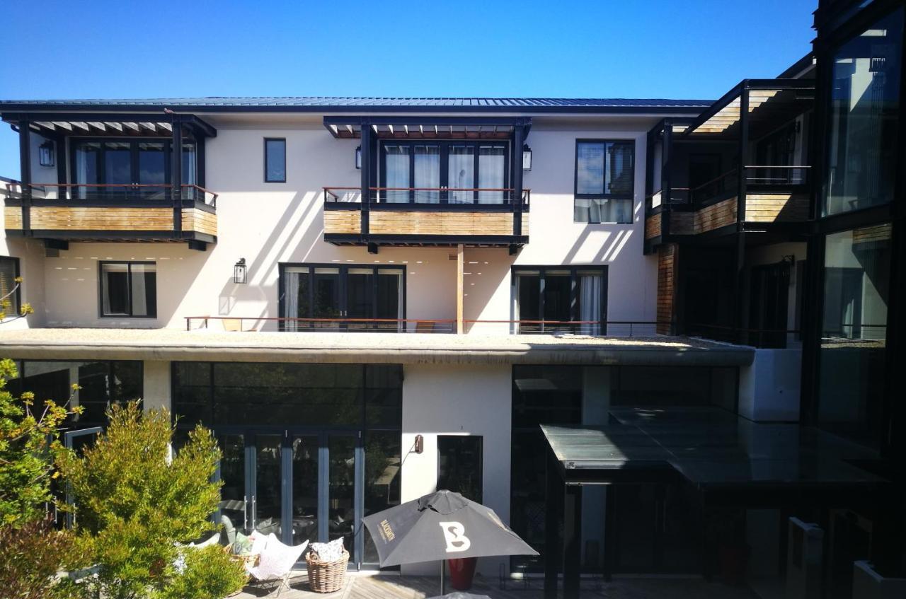 Asilia Suites Knysna Waterfront Экстерьер фото